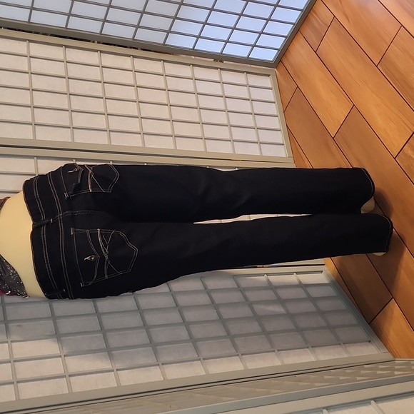 Jordache women's dark colored jeans - Picture 2 of 8